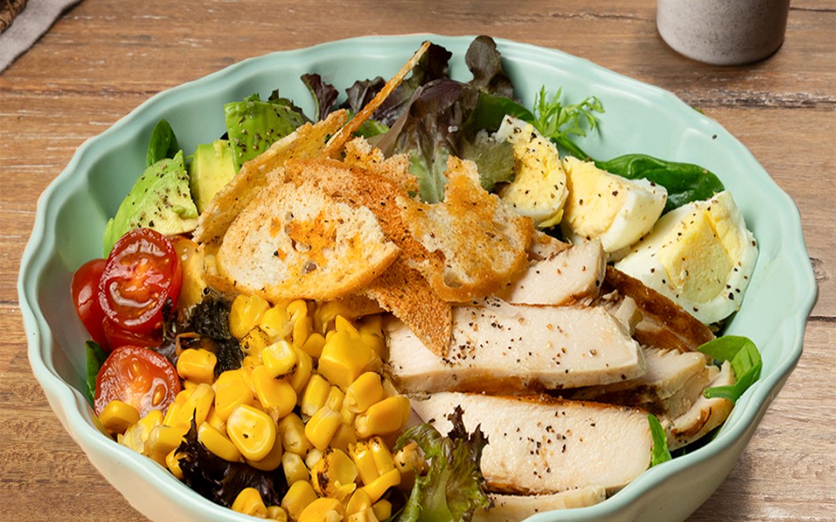 Circle Café protein salad with grilled chicken, egg, avocado and corn
